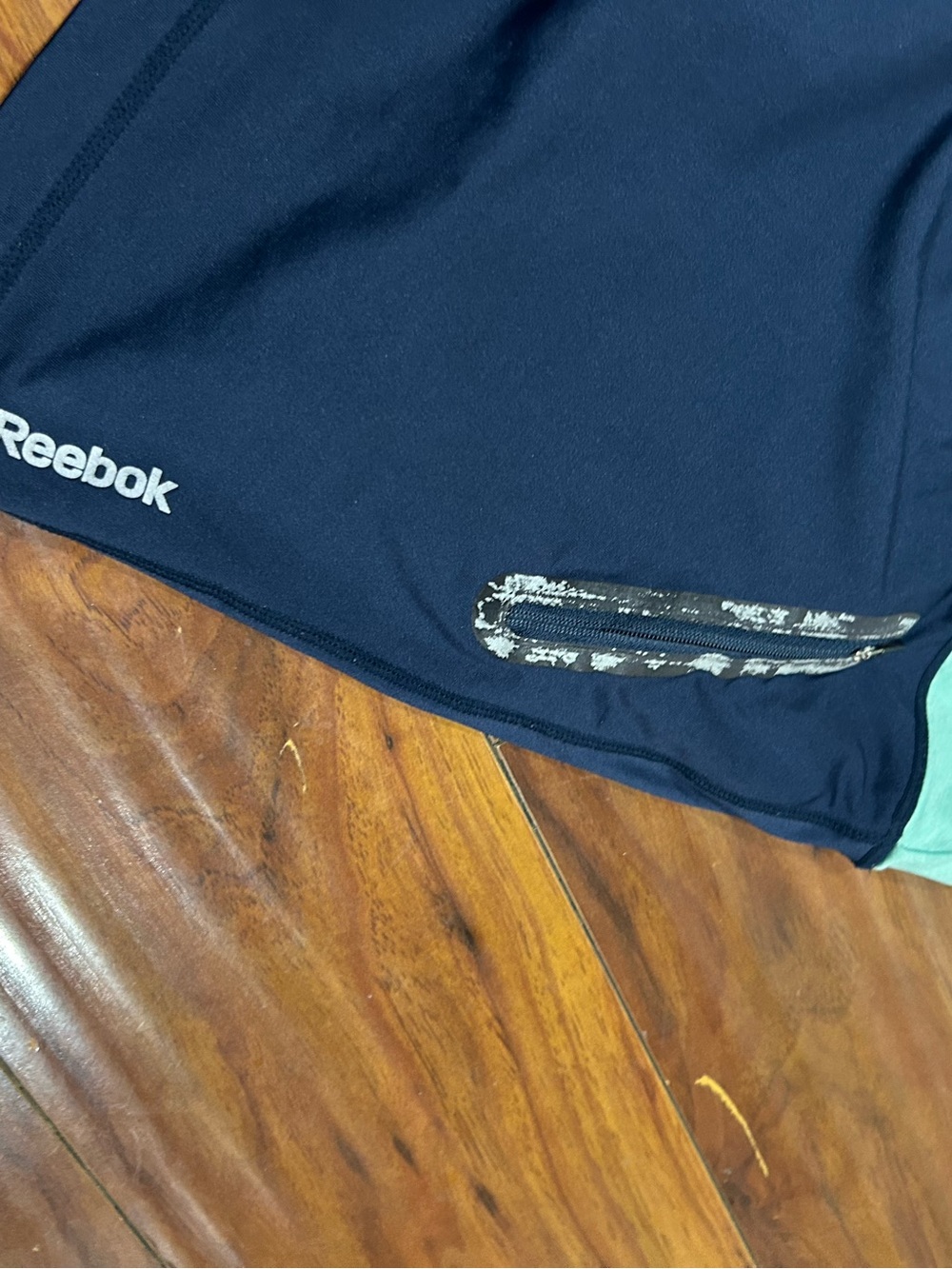 Reebok Navy Skort with Mint Waistband and Zip Pockets, shorts, small - Picture 2 of 6